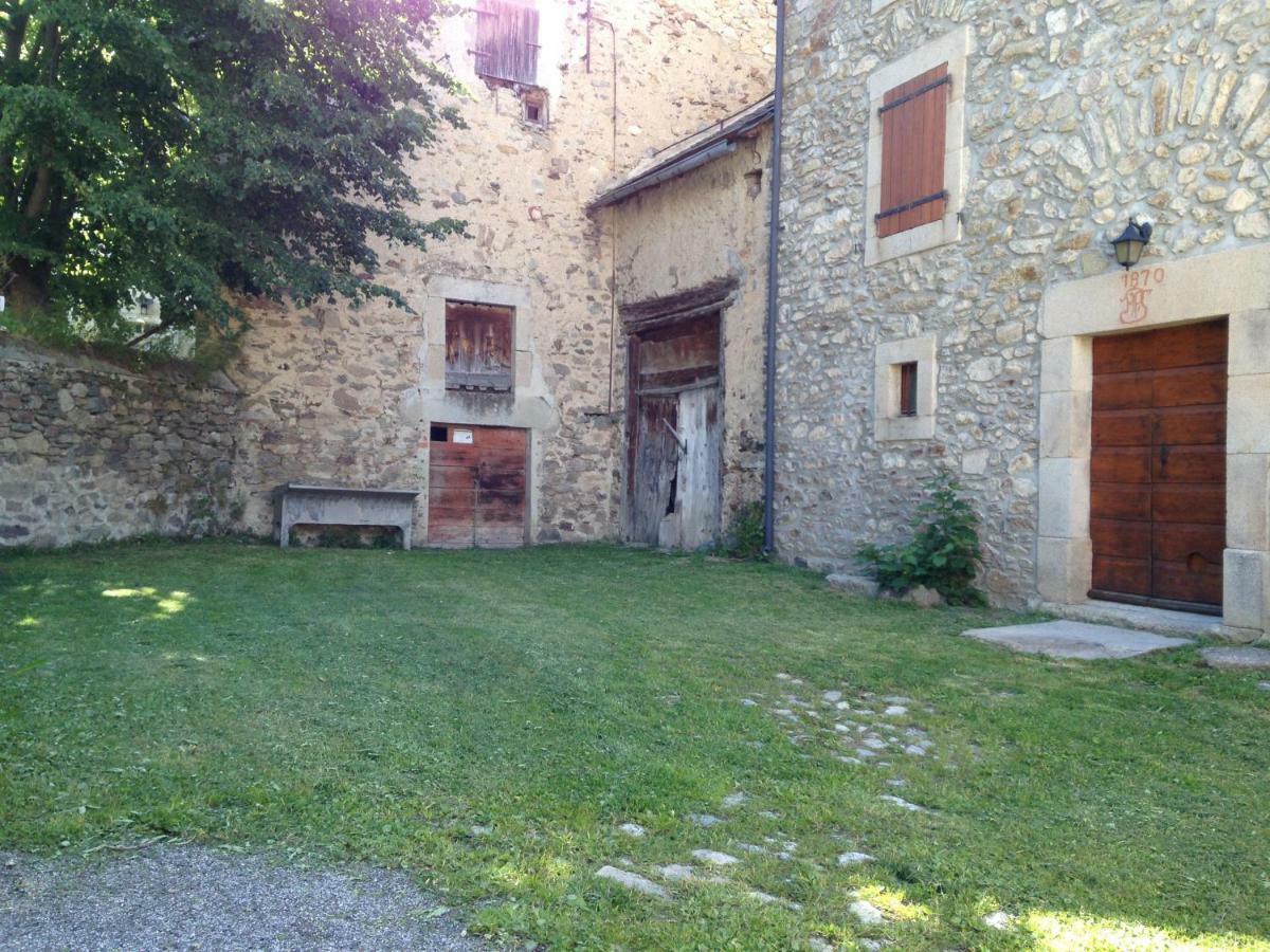 Maison De Caractere En Pierre Cal Blanic Saint-Pierre-dels-Forcats Exterior photo